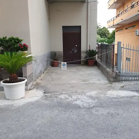 La Perla Del Tirreno 2 4* 特罗佩阿