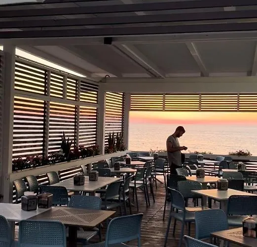 Affittacamere La Perla Del Tirreno 2